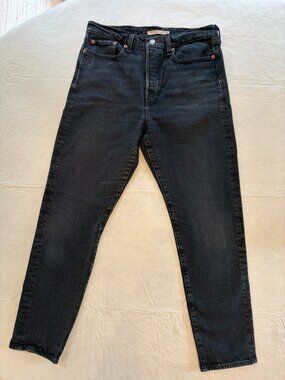Levi Strauss faded black jean "Wedgie" 29